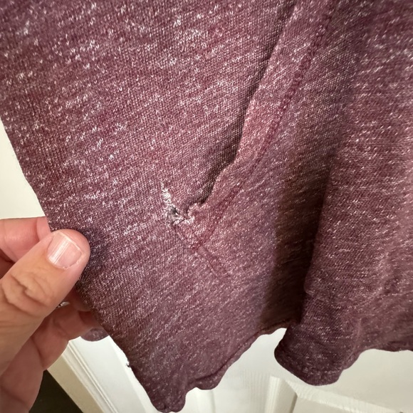 High End Worn On The Byas Red Men’s S Hoodie - Picture 3 of 5